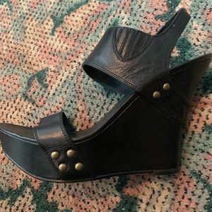 Jessica Bennett Wedge Sandals